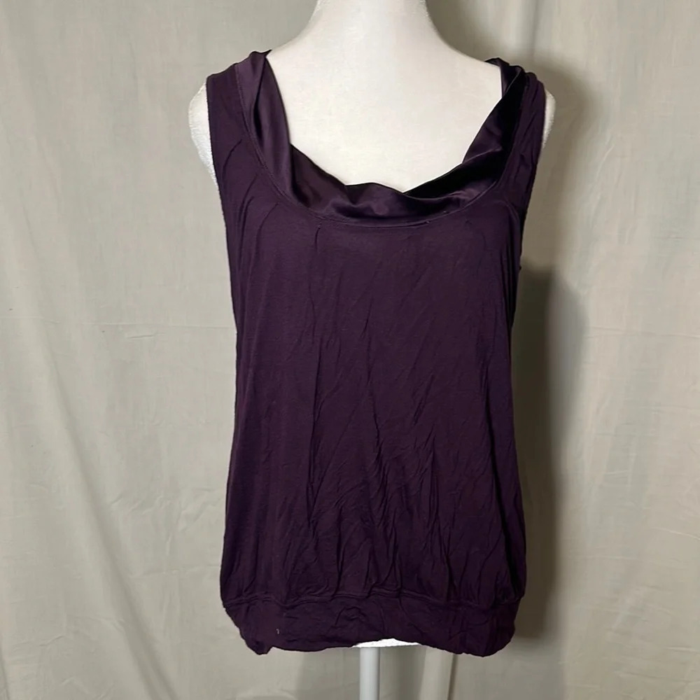 purple sleeveless Apostrophe top size medium
